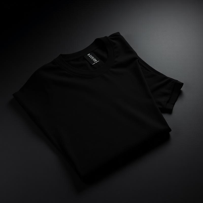 Camiseta Black Essential